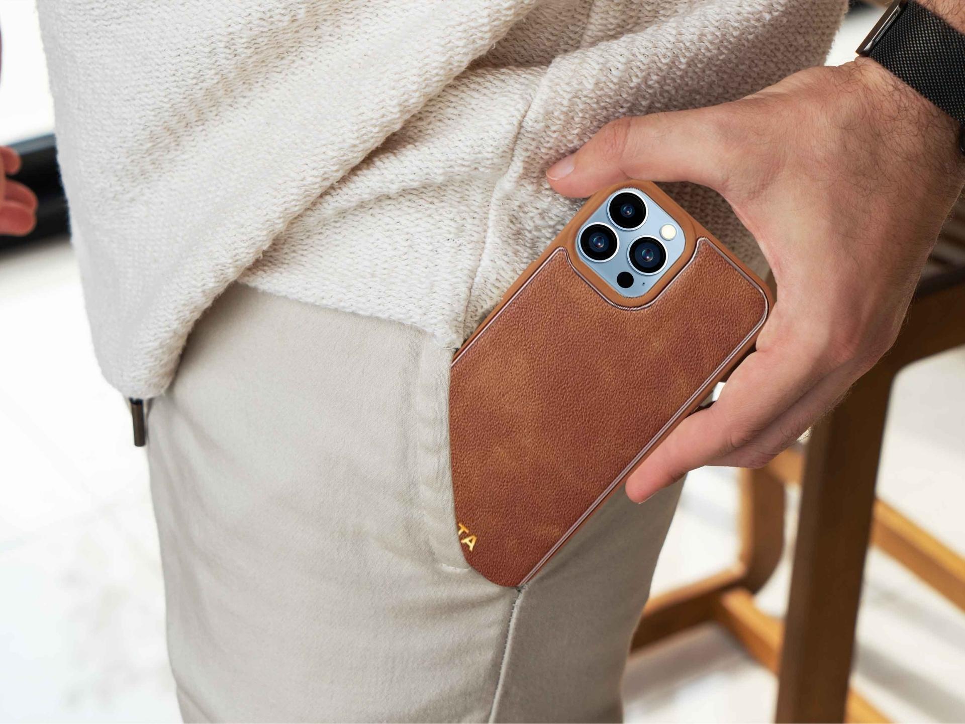 iPhone Chrome Leather Cover